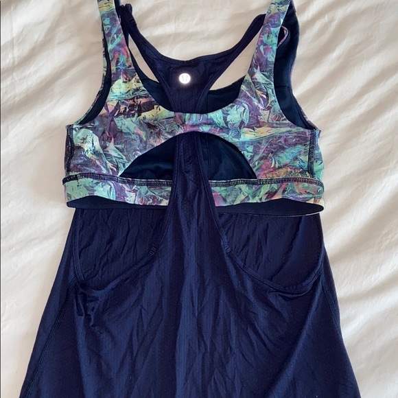 lululemon athletica Tops - Lululemon tank w/ built in bra